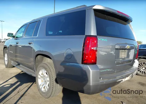 2018 Chevrolet Suburban Ls z USA, uszkodzony, nr VIN 1GNSCGKC5JR384376